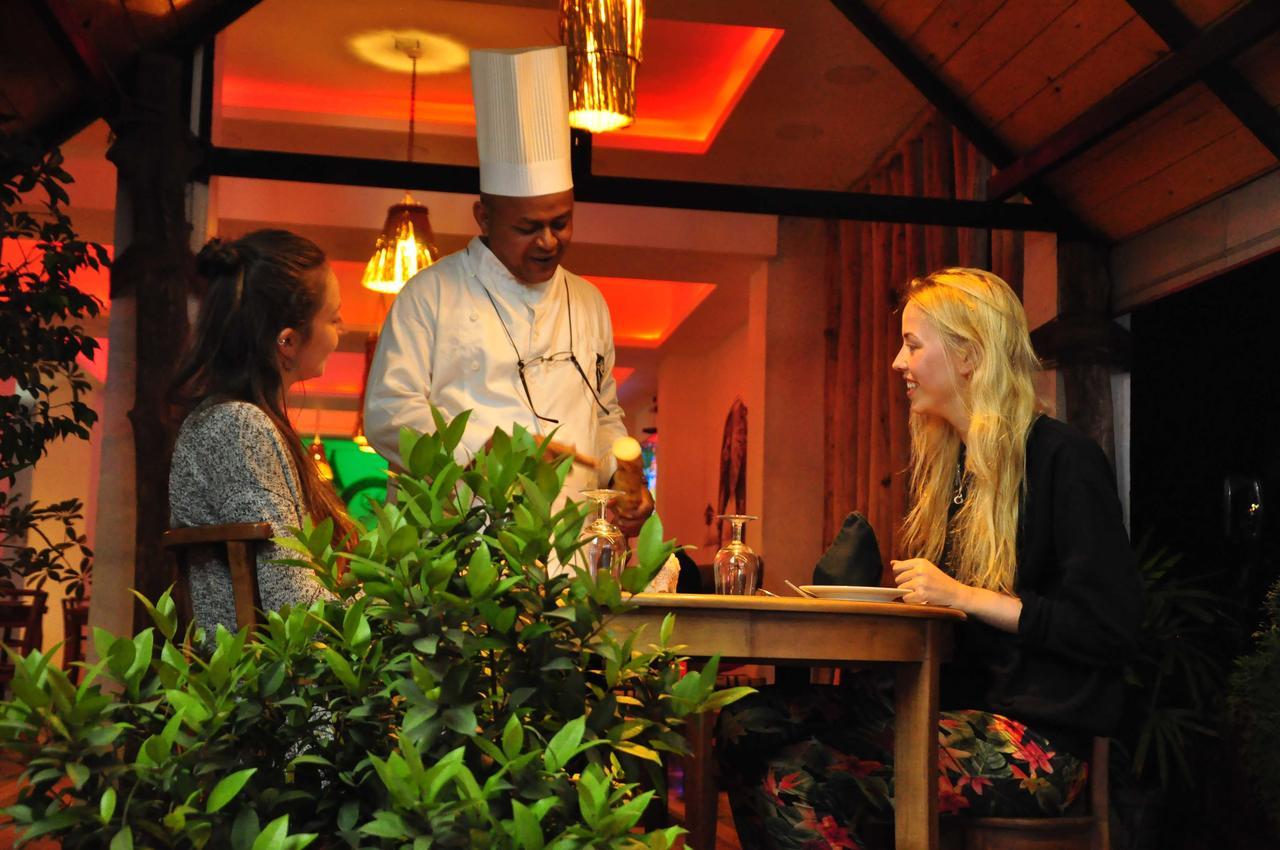 Hotel Oak Ray La Ella Breeze Extérieur photo