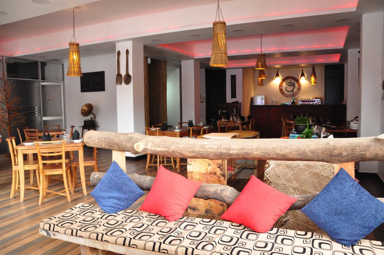 Hotel Oak Ray La Ella Breeze Extérieur photo
