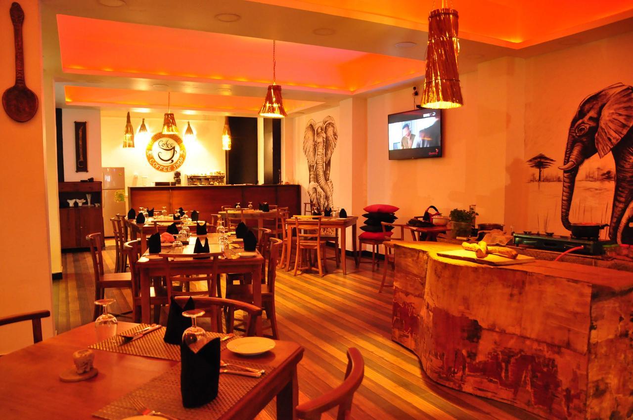 Hotel Oak Ray La Ella Breeze Extérieur photo