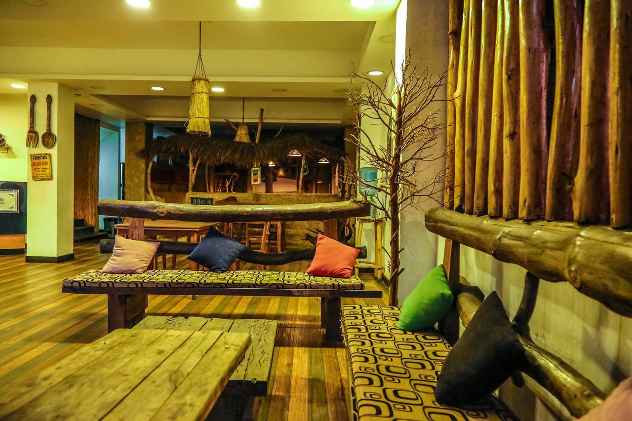 Hotel Oak Ray La Ella Breeze Extérieur photo