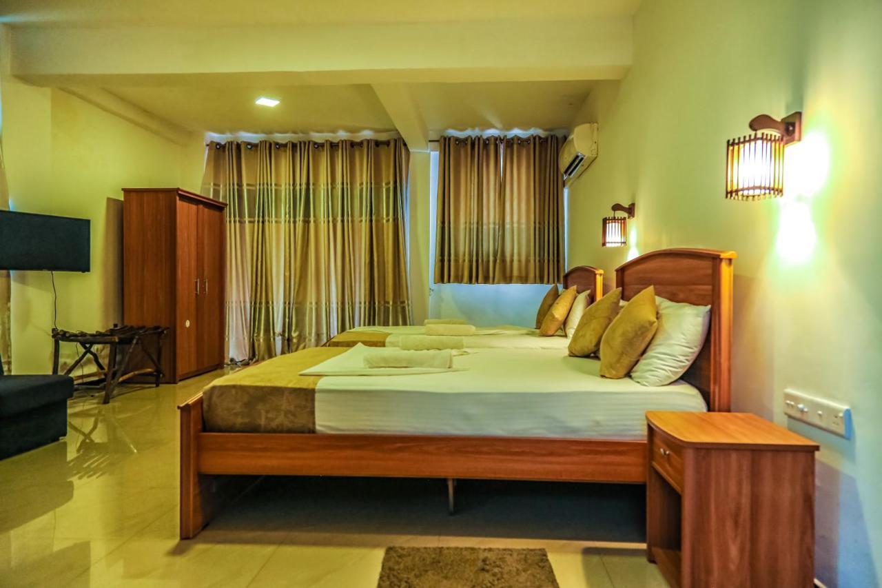 Hotel Oak Ray La Ella Breeze Extérieur photo